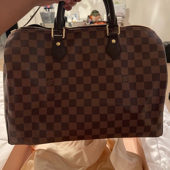 Louis Vuitton Handbags - Speed 35 Louis Vuitton purse